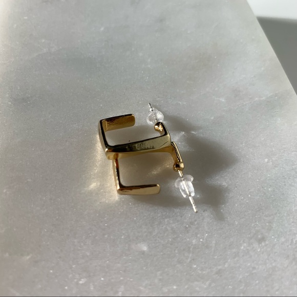 new 14K gold plated square shaped earrings - Picture 5 of 9